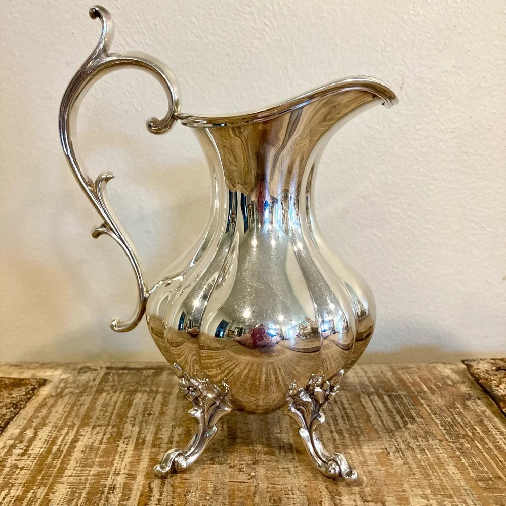 Silver Plated Creamer Reed & Barton Winthrop Pumpkin #1795 Cottagecore Kitchen - Picture 1 of 14